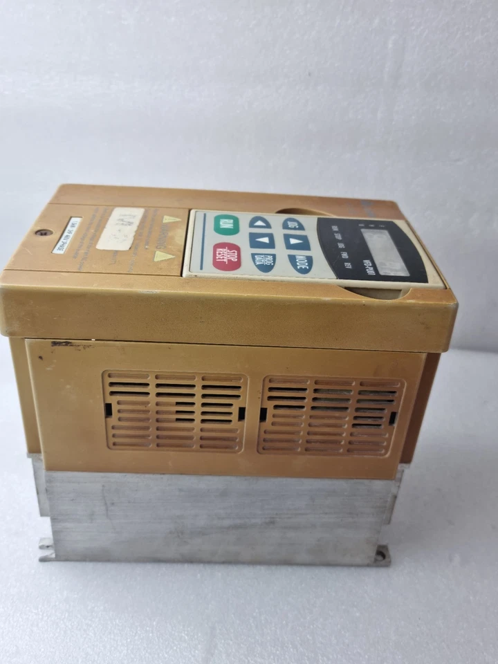 DELTA VFD015B43A VFD-B 2HP 3 PH 380-480V 50/60 HZ 4.3A (USED CONDITION)